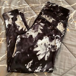 Everlast Capri Leggings Size L